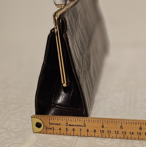 Vintage Vassar Genuine Alligator Clutch Purse Color Dark Brown - Picture 6 of 16